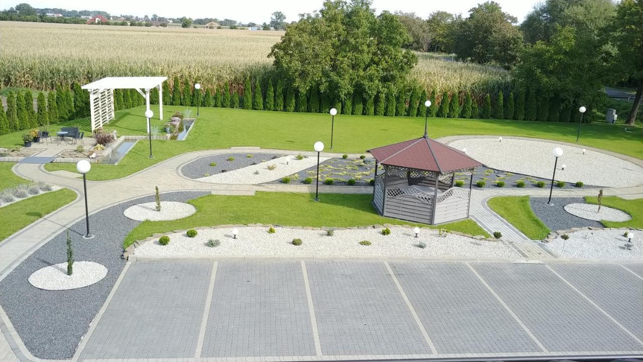 Bed and Breakfast Perla Kujaw Radziejow Экстерьер фото